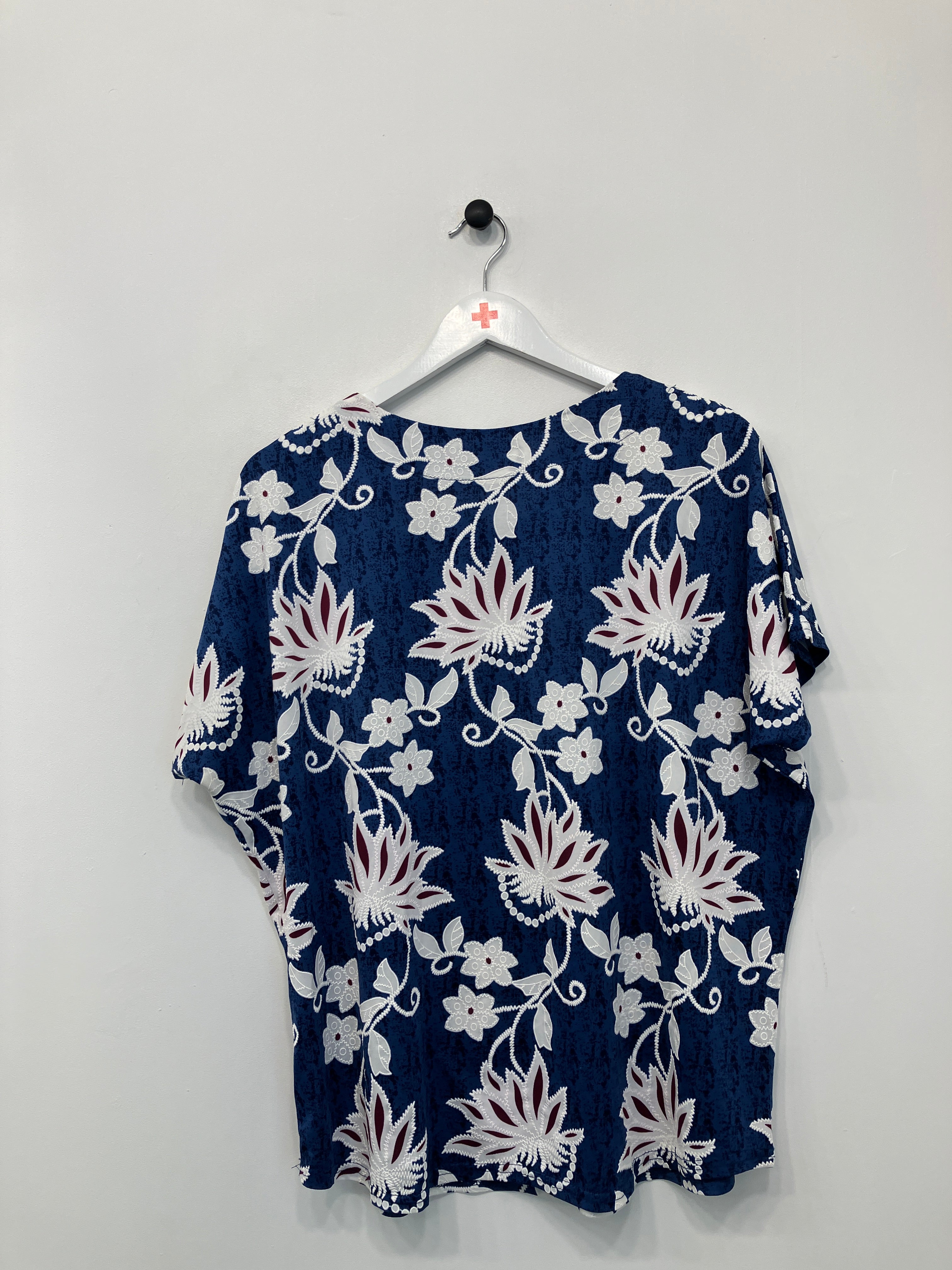 Fan Rong T-shirt